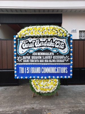 Papan Bunga Duka di Tanjung Pinang